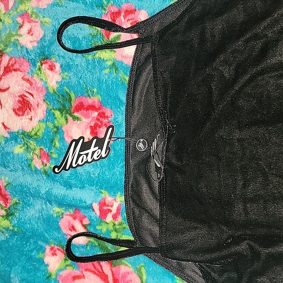 Velvet Rhinstone ANGEL Bodysuit NWT - Picture 9 of 9